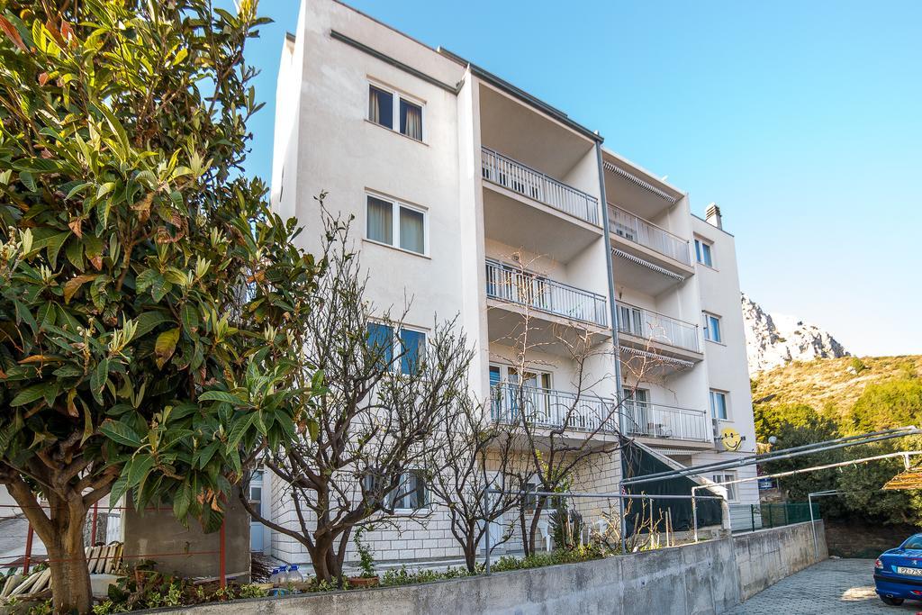 Apartments Maria Duće Extérieur photo